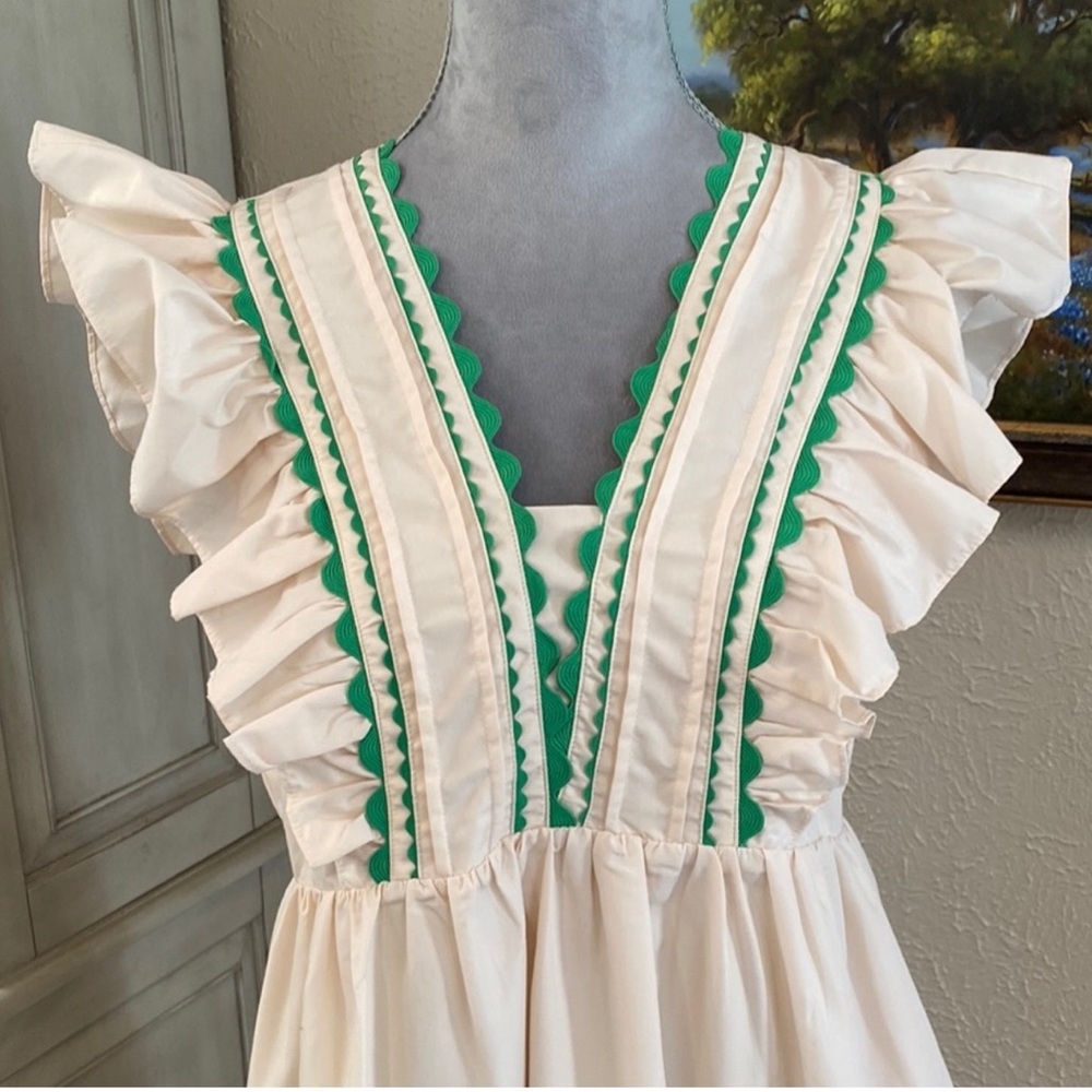 Entro Cream & Green Ric Rac Ruffle Maxi Dress NWT Size Medium - Picture 5 of 6